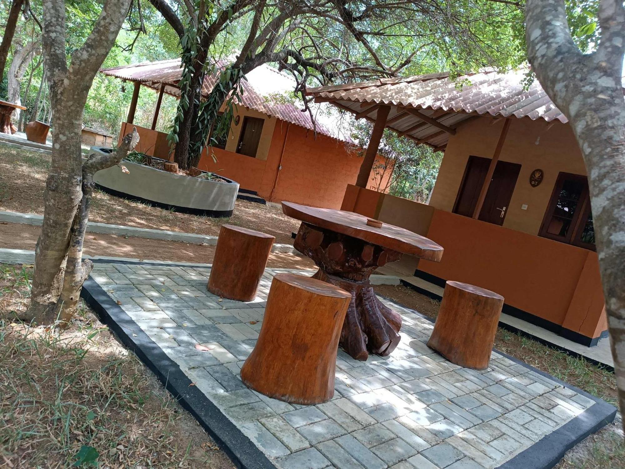 Hotel Niyagala Lodge Sigirîya Extérieur photo